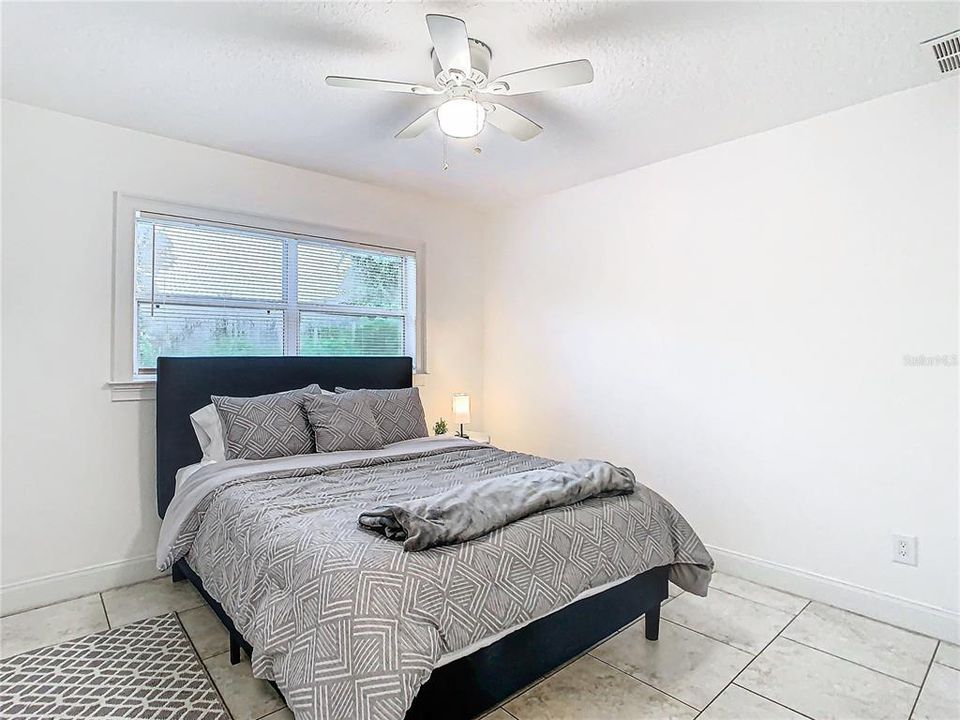 En Renta: $1,650 (2 camas, 1 baños, 678 Pies cuadrados)