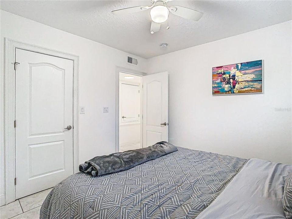 En Renta: $1,650 (2 camas, 1 baños, 678 Pies cuadrados)