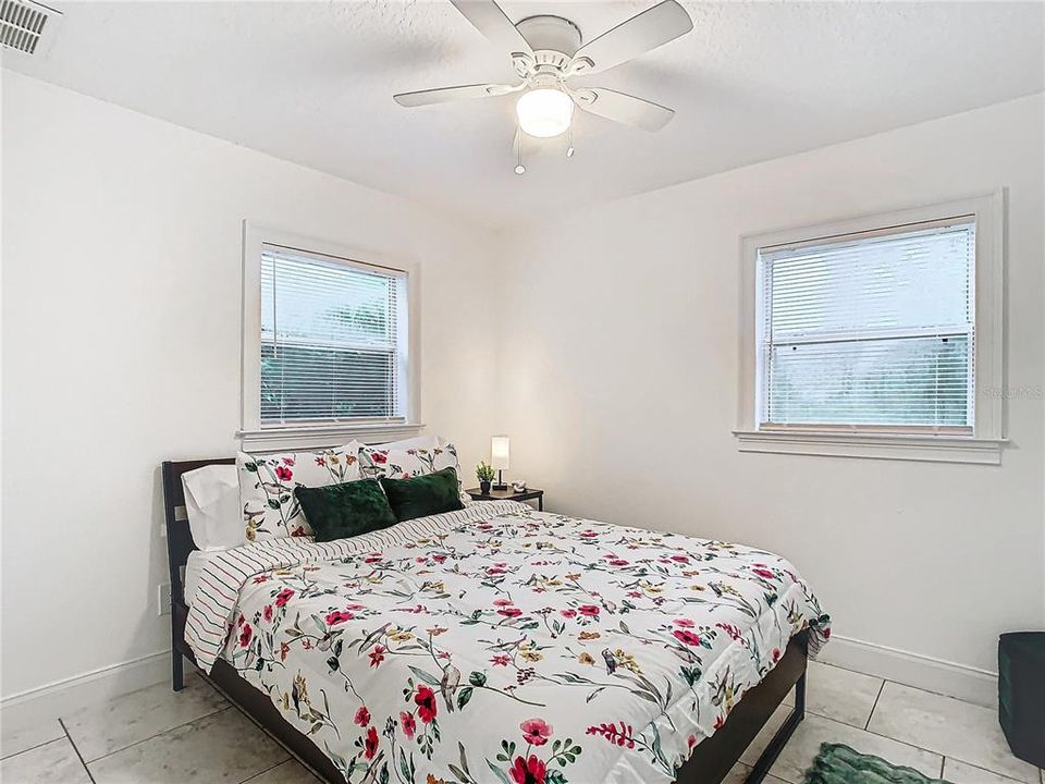 En Renta: $1,650 (2 camas, 1 baños, 678 Pies cuadrados)