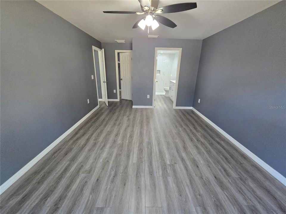 En Venta: $265,000 (3 camas, 2 baños, 1380 Pies cuadrados)