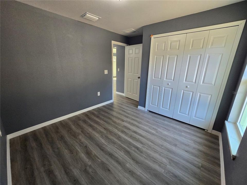 En Venta: $265,000 (3 camas, 2 baños, 1380 Pies cuadrados)