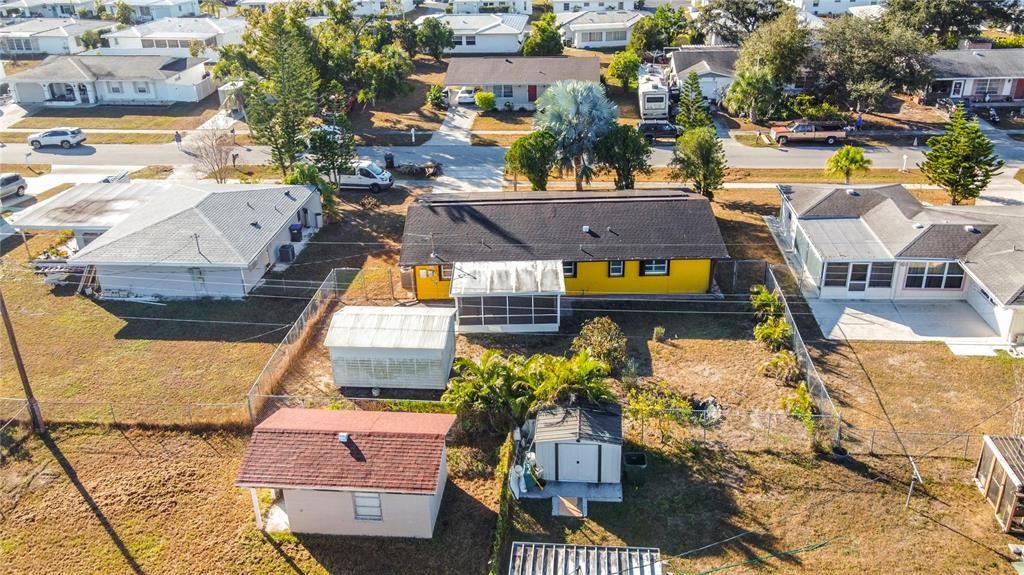 Под контрактом: $190,000 (3 спален, 2 ванн, 1079 Квадратных фут)