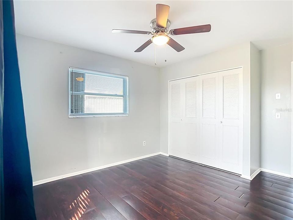 Под контрактом: $190,000 (3 спален, 2 ванн, 1079 Квадратных фут)