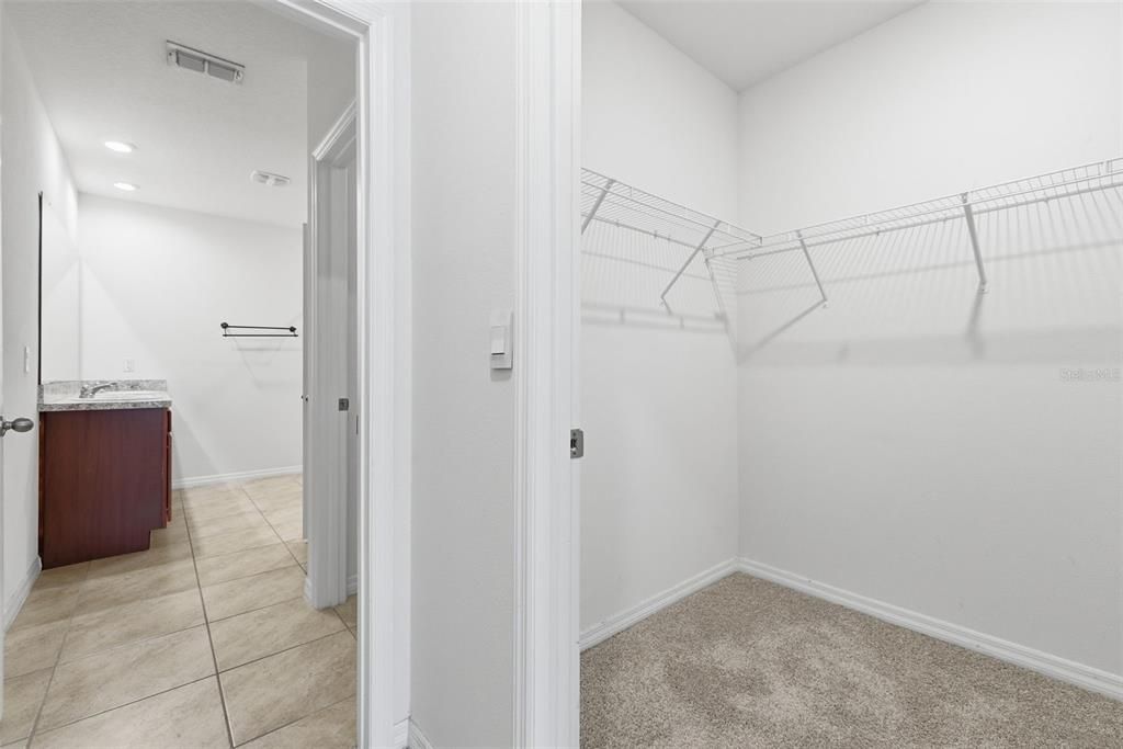 En Venta: $325,000 (3 camas, 2 baños, 1690 Pies cuadrados)