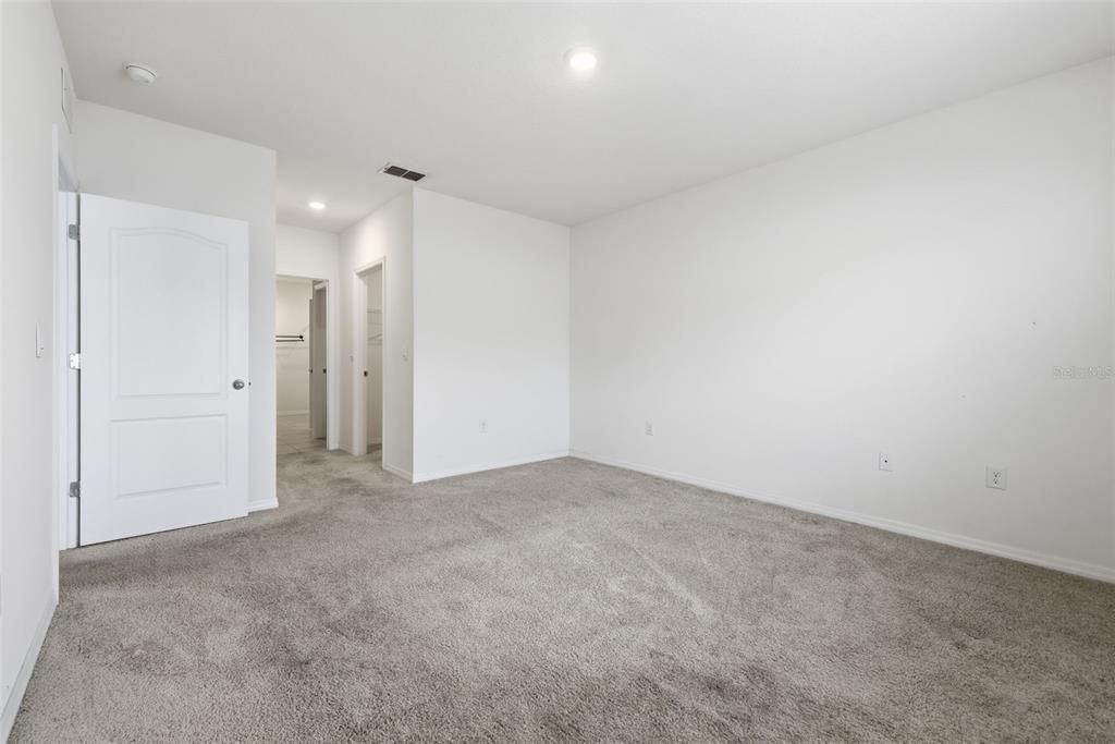 En Venta: $325,000 (3 camas, 2 baños, 1690 Pies cuadrados)