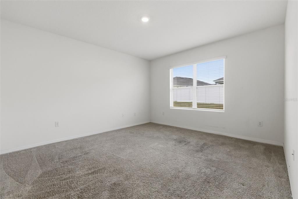 En Venta: $325,000 (3 camas, 2 baños, 1690 Pies cuadrados)