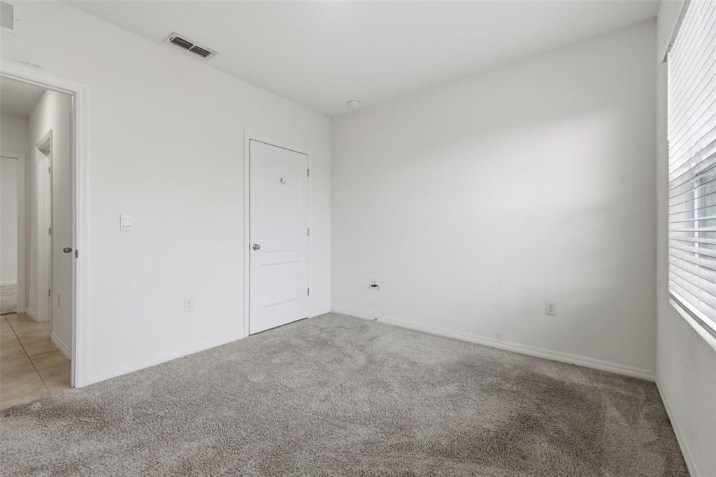 En Venta: $325,000 (3 camas, 2 baños, 1690 Pies cuadrados)