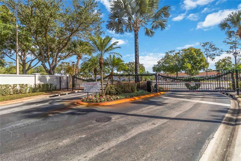 For Sale: $499,900 (3 beds, 2 baths, 1644 Square Feet)