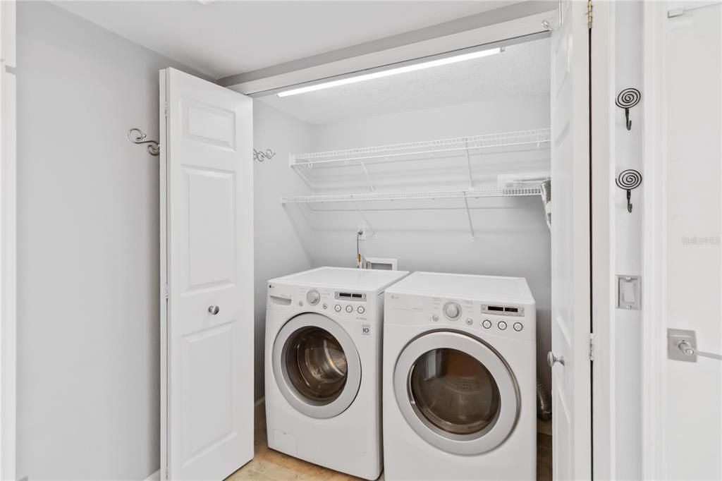 For Sale: $499,900 (3 beds, 2 baths, 1644 Square Feet)