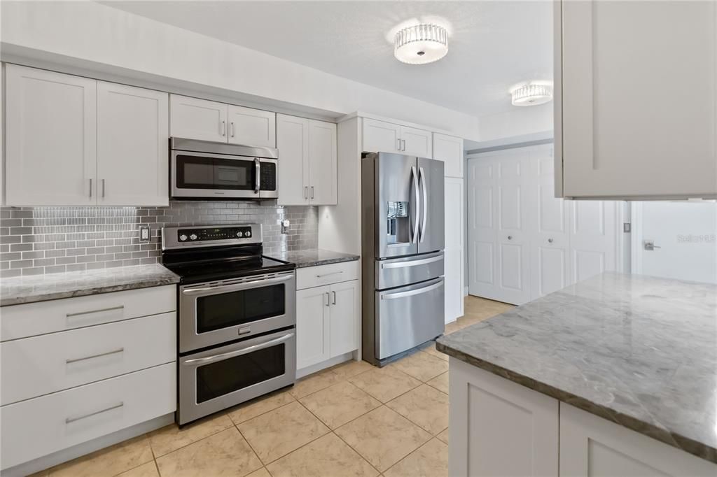 For Sale: $499,900 (3 beds, 2 baths, 1644 Square Feet)