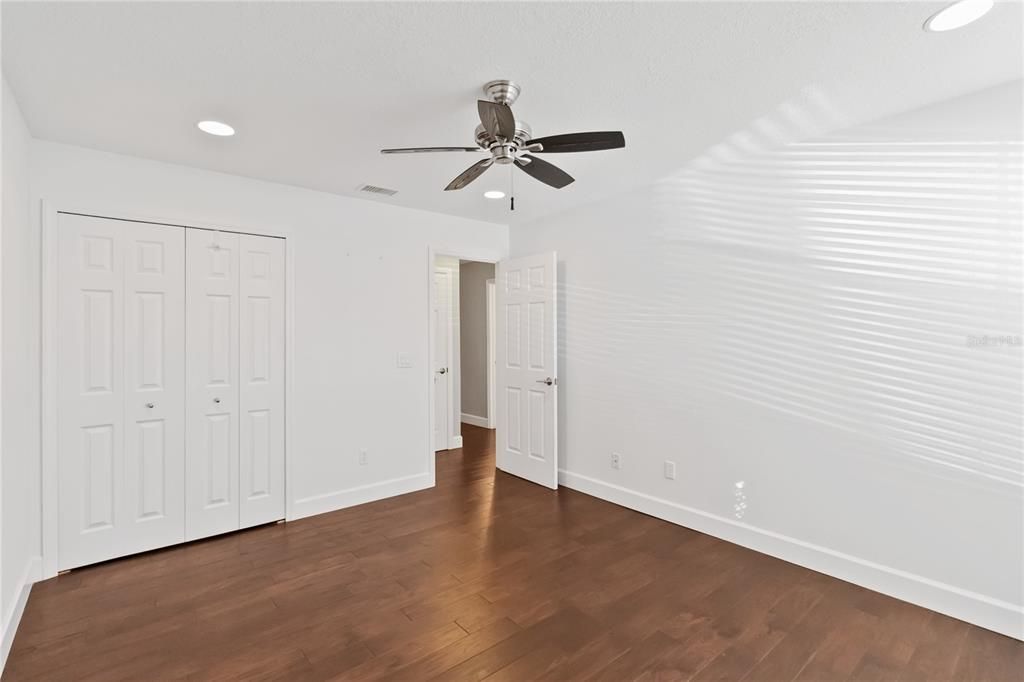 For Sale: $499,900 (3 beds, 2 baths, 1644 Square Feet)