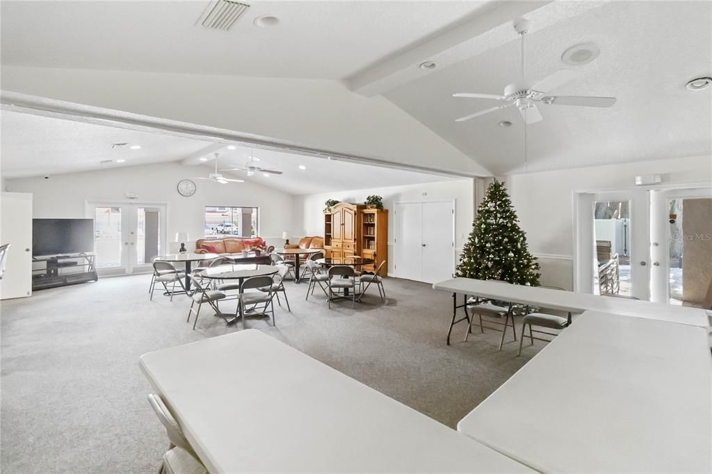 For Sale: $499,900 (3 beds, 2 baths, 1644 Square Feet)