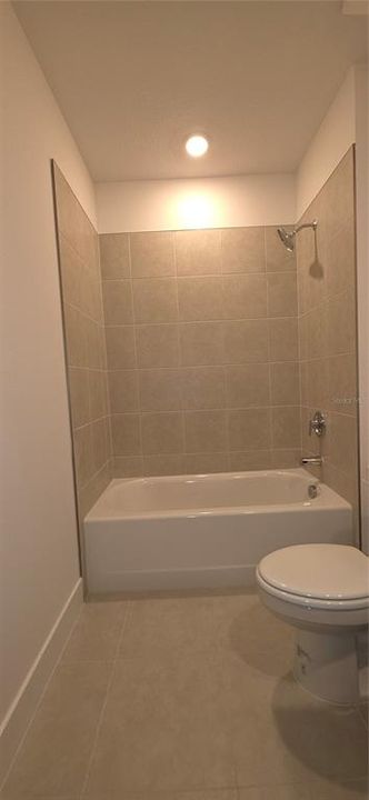 出租: $2,750 (3 贝兹, 2 浴室, 2295 平方英尺)