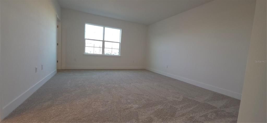 出租: $2,750 (3 贝兹, 2 浴室, 2295 平方英尺)