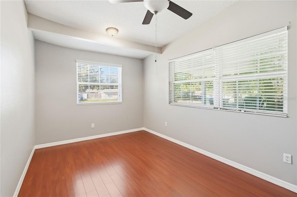 En Venta: $315,000 (3 camas, 2 baños, 1444 Pies cuadrados)