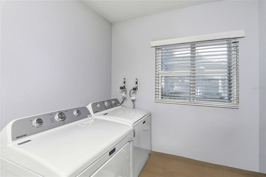 En Venta: $315,000 (3 camas, 2 baños, 1444 Pies cuadrados)