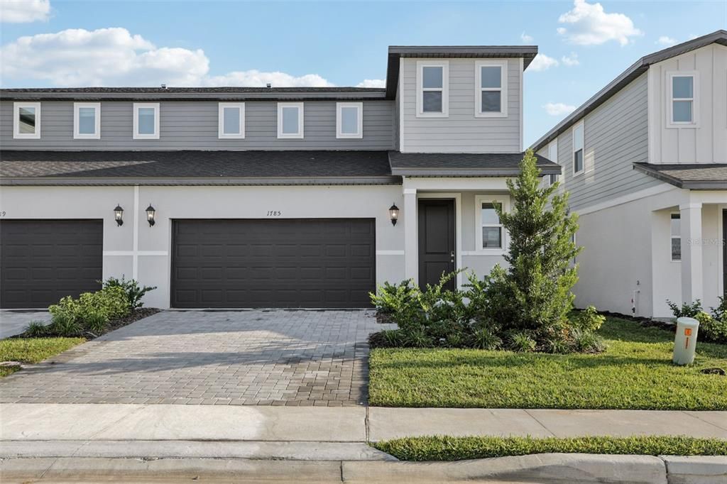 На продажу: $416,074 (4 спален, 2 ванн, 2054 Квадратных фут)