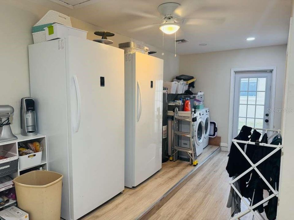 For Sale: $550,000 (4 beds, 2 baths, 1970 Square Feet)