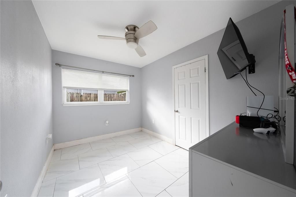 For Sale: $450,900 (3 beds, 2 baths, 1728 Square Feet)