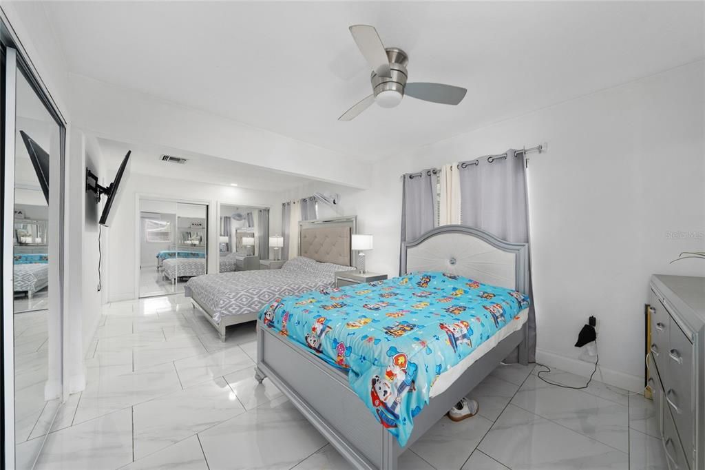 For Sale: $450,900 (3 beds, 2 baths, 1728 Square Feet)