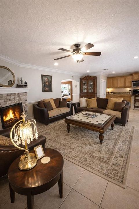 For Sale: $1,200,000 (3 beds, 2 baths, 1760 Square Feet)