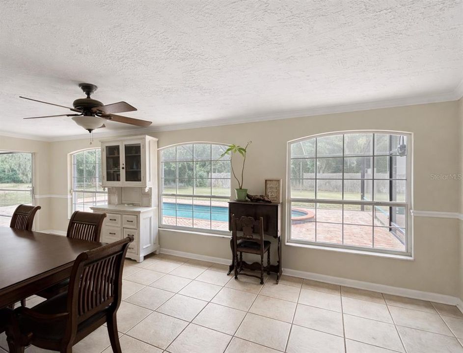 For Sale: $1,200,000 (3 beds, 2 baths, 1760 Square Feet)