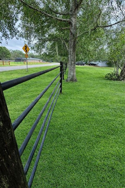 For Sale: $1,200,000 (3 beds, 2 baths, 1760 Square Feet)