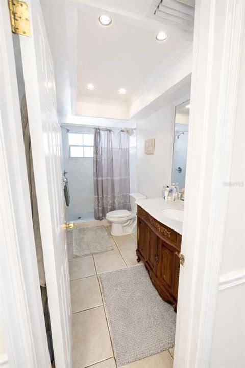 For Sale: $1,200,000 (3 beds, 2 baths, 1760 Square Feet)