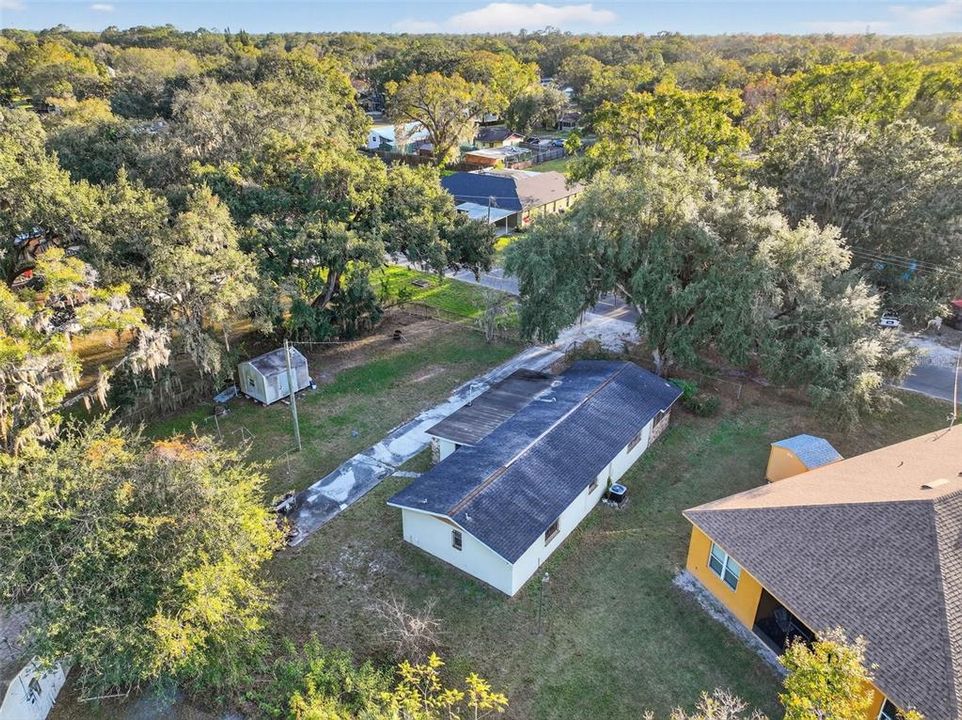 待售: $275,000 (2 贝兹, 1 浴室, 1368 平方英尺)