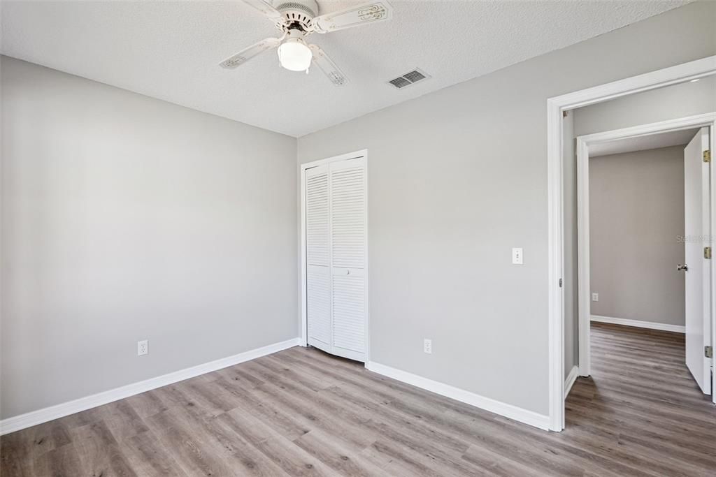 待售: $278,900 (3 贝兹, 2 浴室, 1038 平方英尺)