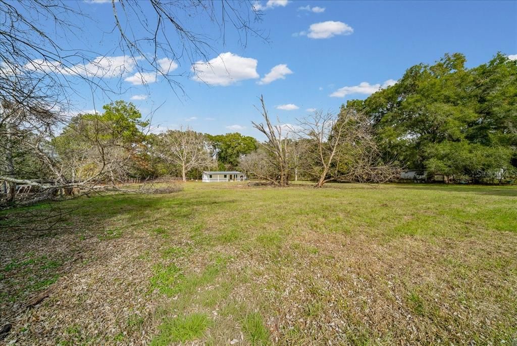 待售: $249,900 (3 贝兹, 1 浴室, 920 平方英尺)