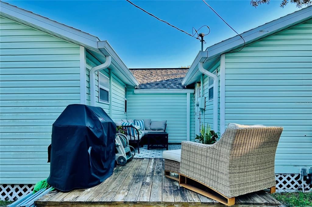 For Rent: $3,000 (3 beds, 2 baths, 1059 Square Feet)