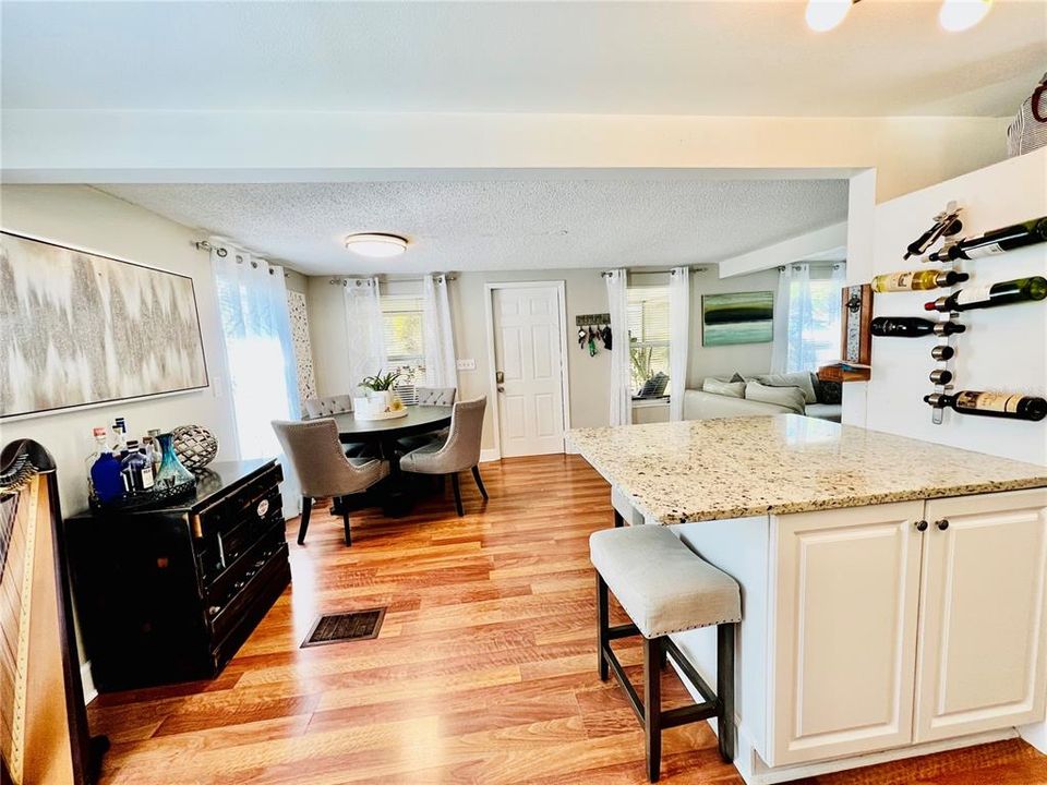 For Rent: $3,000 (3 beds, 2 baths, 1059 Square Feet)