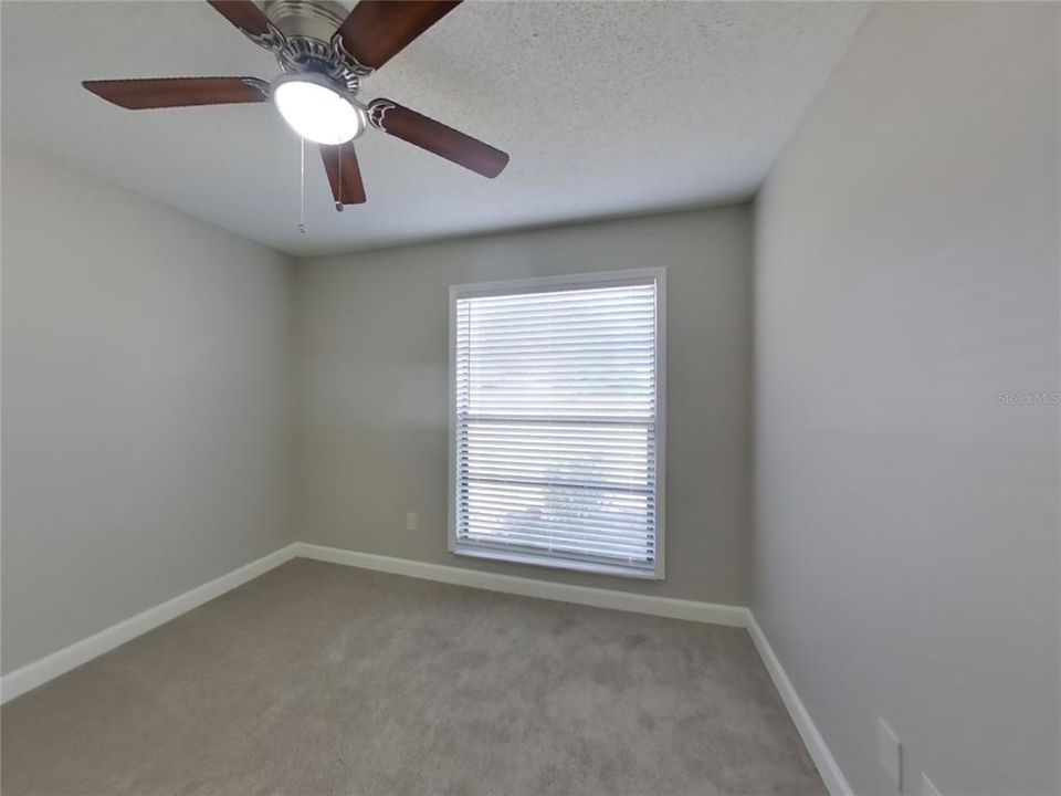 For Rent: $1,999 (3 beds, 2 baths, 1385 Square Feet)