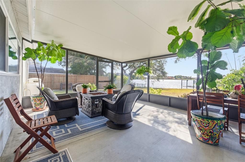 For Sale: $360,000 (3 beds, 2 baths, 1320 Square Feet)