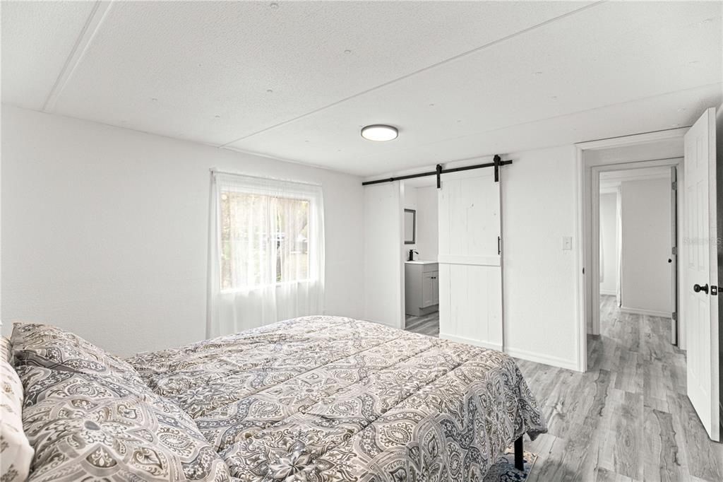 На продажу: $165,000 (3 спален, 1 ванн, 1288 Квадратных фут)