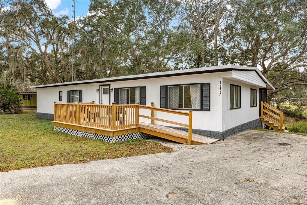 На продажу: $165,000 (3 спален, 1 ванн, 1288 Квадратных фут)