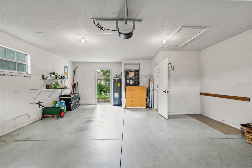 На продажу: $234,900 (3 спален, 2 ванн, 1654 Квадратных фут)