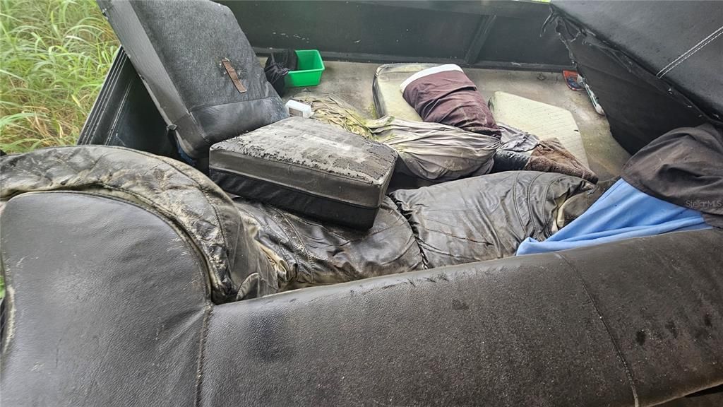 For Sale: $192,000 (2 beds, 2 baths, 1442 Square Feet)