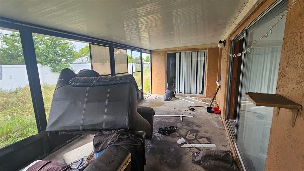 For Sale: $192,000 (2 beds, 2 baths, 1442 Square Feet)