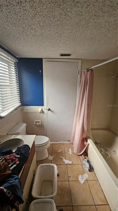 For Sale: $192,000 (2 beds, 2 baths, 1442 Square Feet)