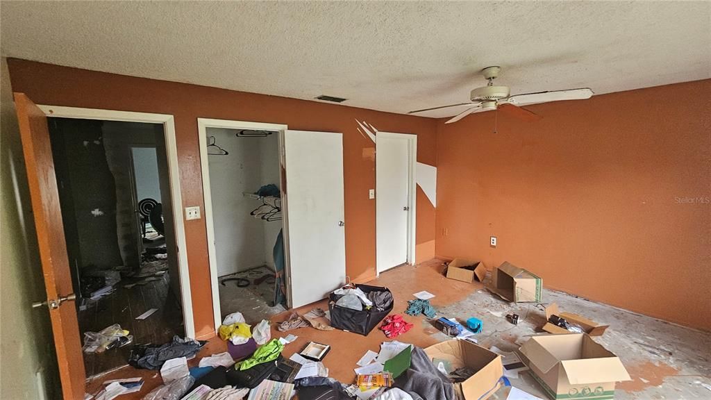 For Sale: $192,000 (2 beds, 2 baths, 1442 Square Feet)