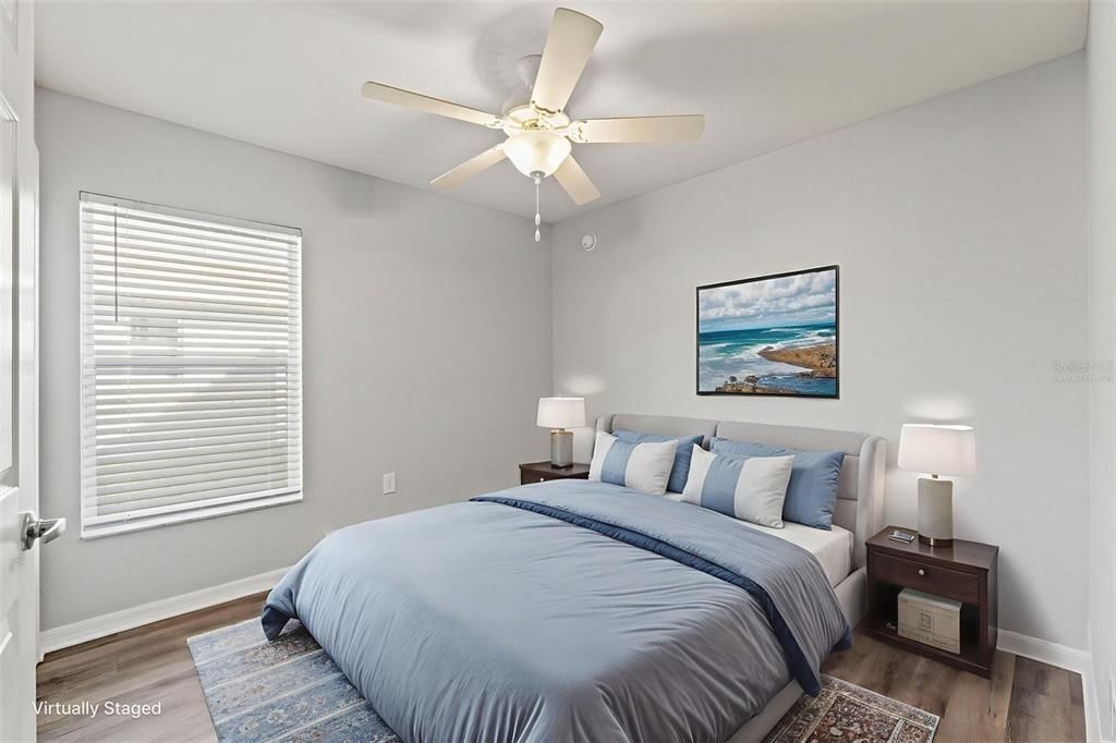 待售: $335,000 (4 贝兹, 2 浴室, 1668 平方英尺)