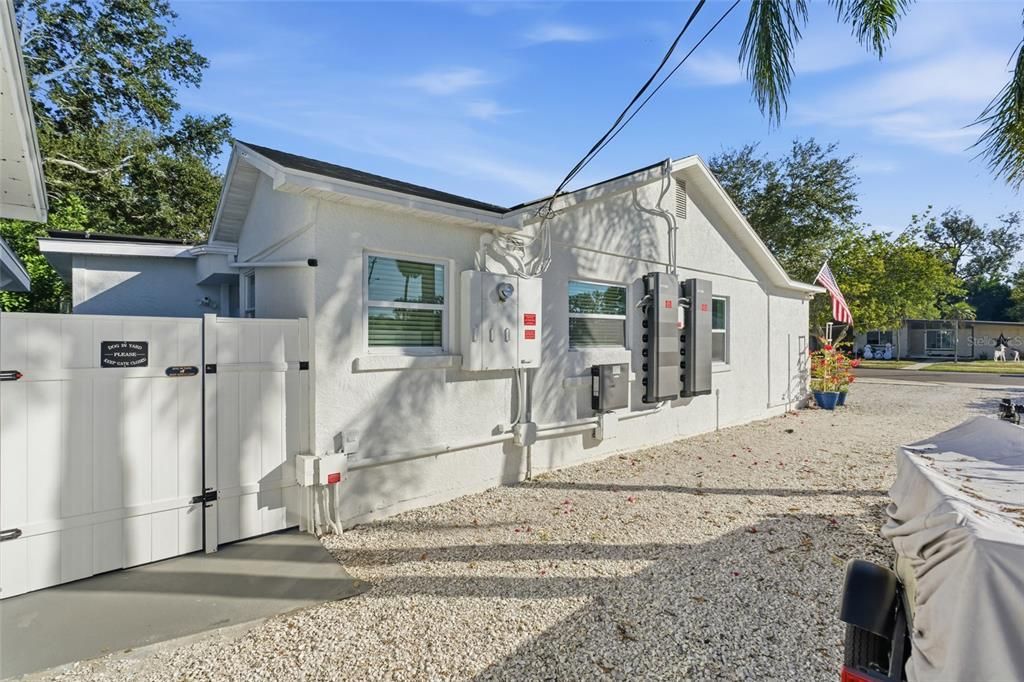 En Venta: $494,999 (3 camas, 2 baños, 1465 Pies cuadrados)