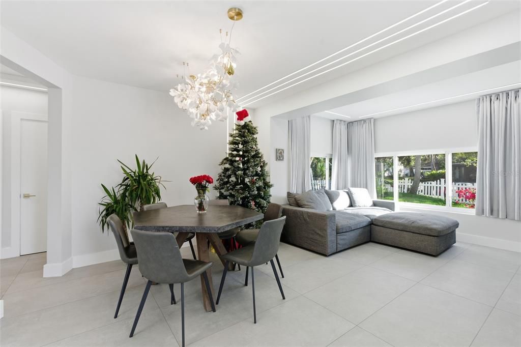 En Venta: $494,999 (3 camas, 2 baños, 1465 Pies cuadrados)