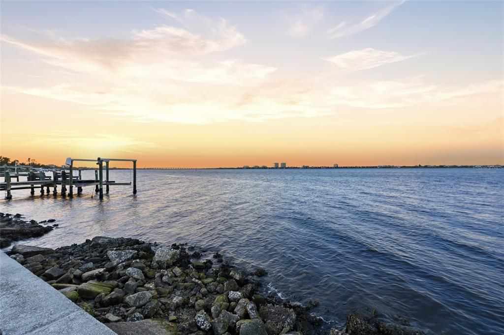 En Venta: $494,999 (3 camas, 2 baños, 1465 Pies cuadrados)