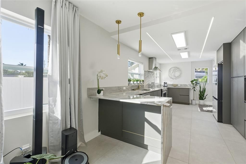 En Venta: $494,999 (3 camas, 2 baños, 1465 Pies cuadrados)