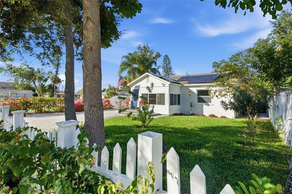 En Venta: $494,999 (3 camas, 2 baños, 1465 Pies cuadrados)