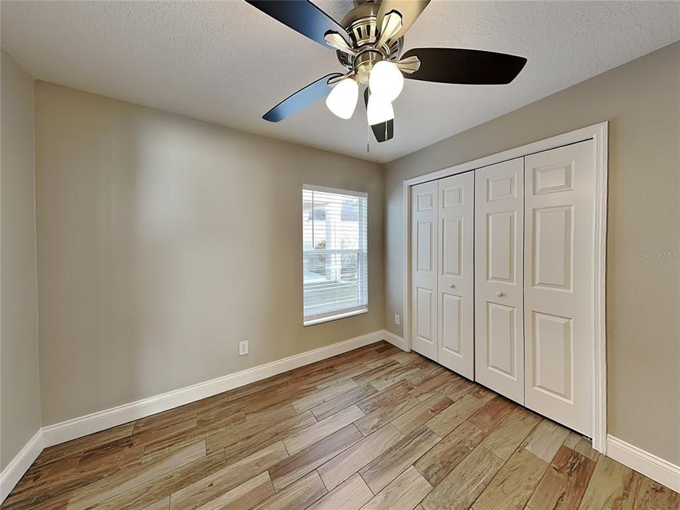 For Rent: $2,329 (4 beds, 2 baths, 1411 Square Feet)