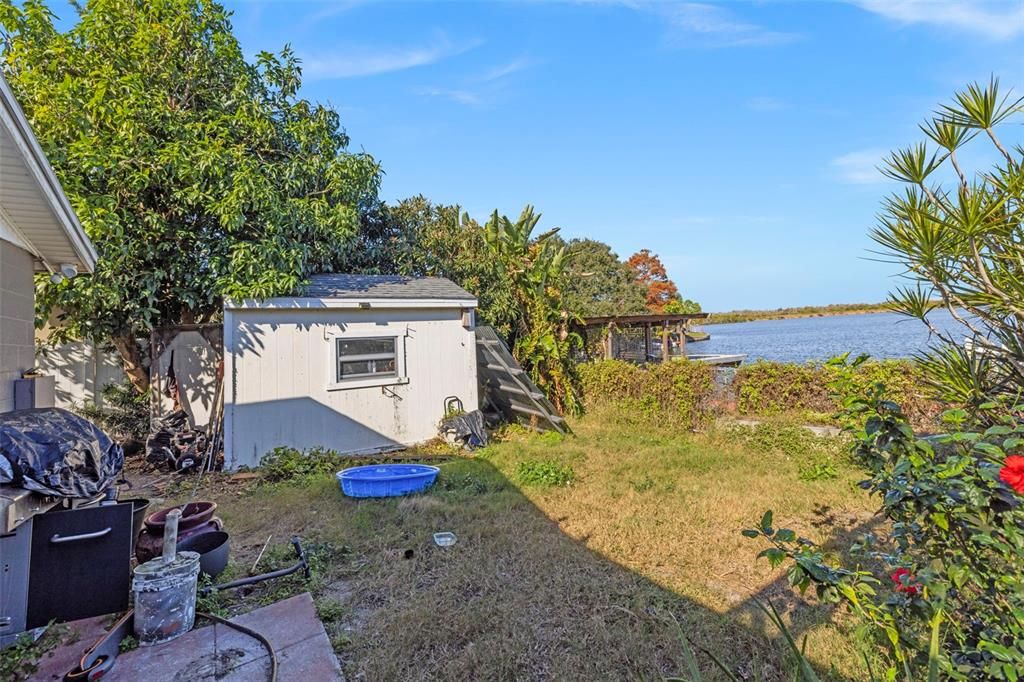 For Sale: $215,000 (3 beds, 2 baths, 1942 Square Feet)